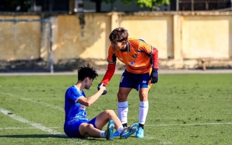 fair play trong trận đấu bóng đá